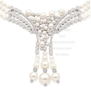 Colar de pérolas com design sofisticado e detalhes em diamantes Julio Okubo