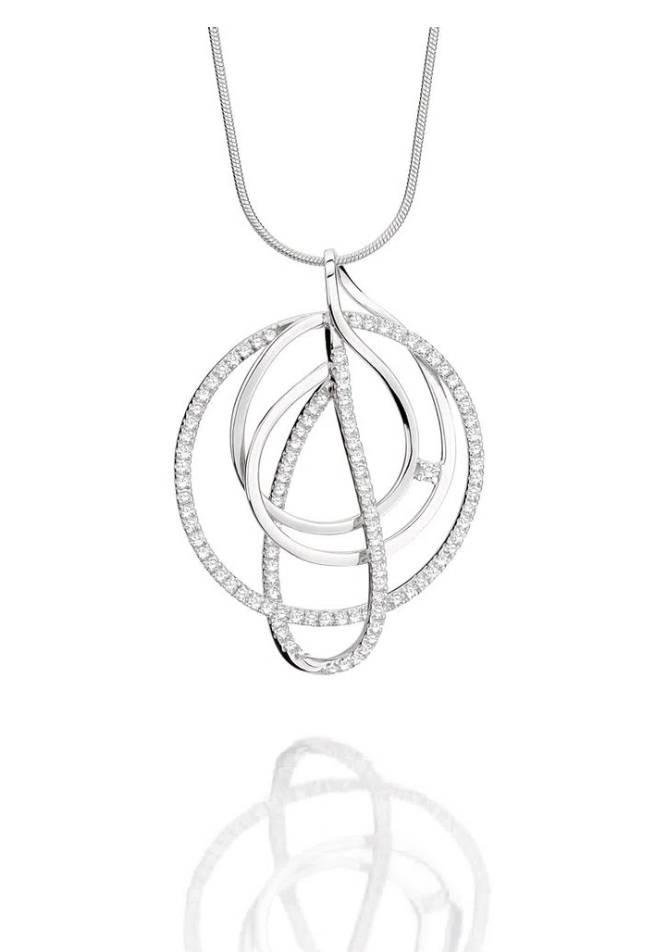 Pingente em ouro branco com diamantes, design sofisticado Julio Okubo.