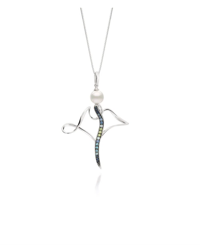 Pingente de ouro branco com pérola Akoya, safiras azuis, topázios azuis e peridotos.