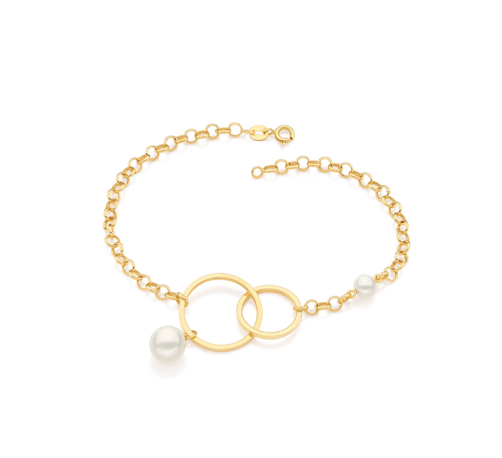 Pulseira de ouro amarelo com detalhes em pérola.